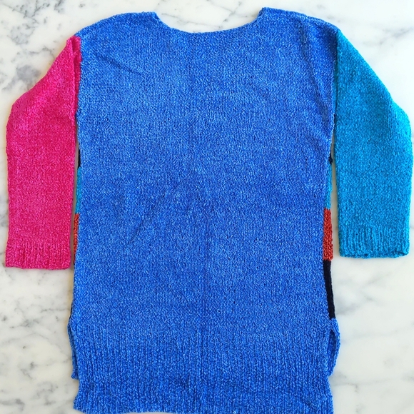 NWOT. Hand-knit Bright Multicolor Stripes High Low V-Neck 3/4 Sleeve Sweater. - Picture 4 of 4